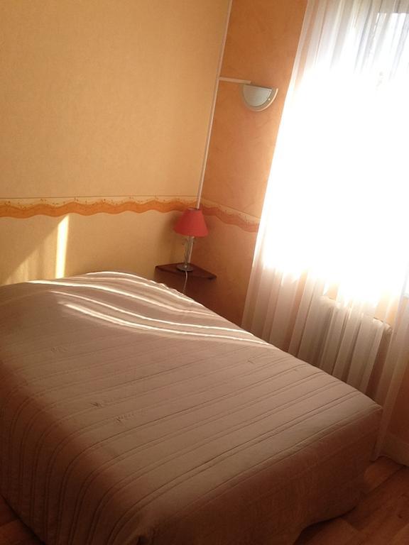 Arcantis Hotel La Residence Cergy Camera foto