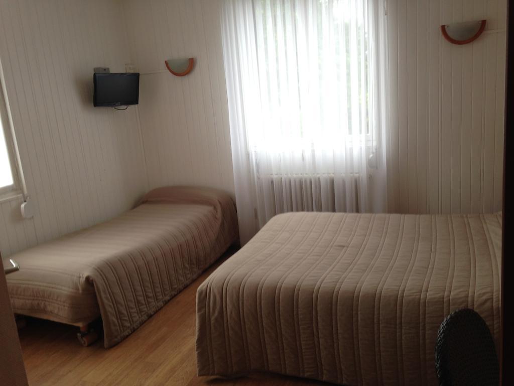 Arcantis Hotel La Residence Cergy Camera foto