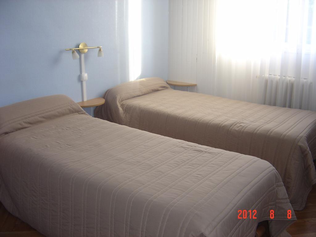 Arcantis Hotel La Residence Cergy Camera foto